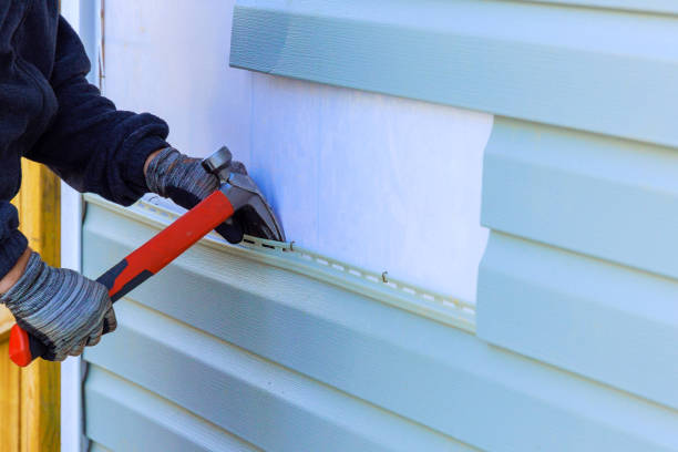Reliable Emergency Siding Repair contractor in Tamassee, SC by Squared Siding